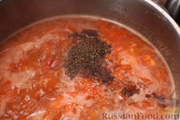 Томатный суп с тушёнкой и макаронами